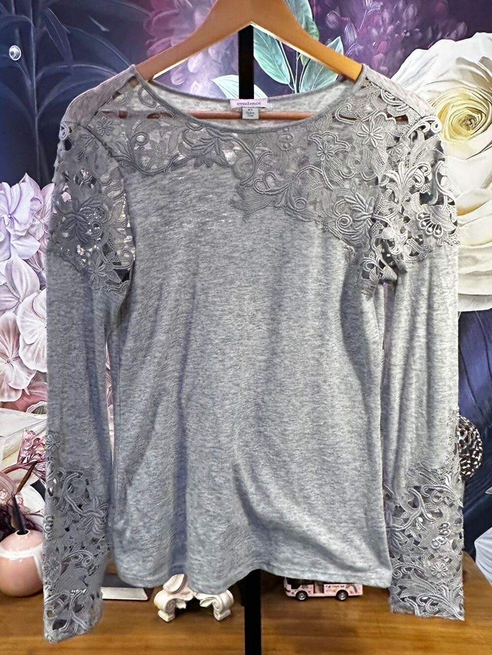 Sundance XS Gray Lace Stretch Long Sleeve Top Romantic Boho Victorian-inspired